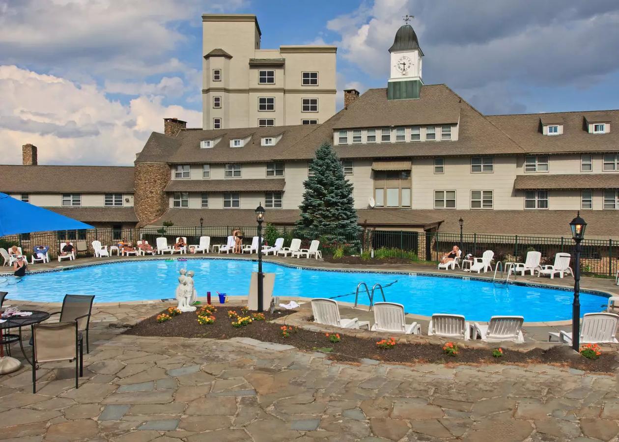 Pocono Manor Resort And Spa Eksteriør bilde